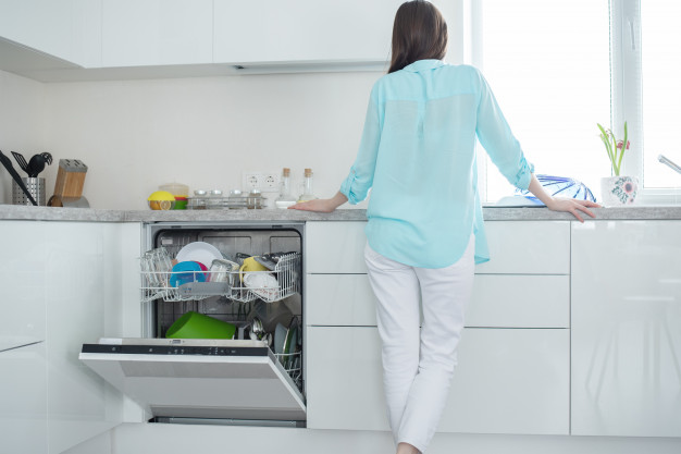 آیا می توان قابلمه گرانیتی را در ماشین ظرفشویی شست؟ خرید قابلمه گرانیتی اطمینان کالا